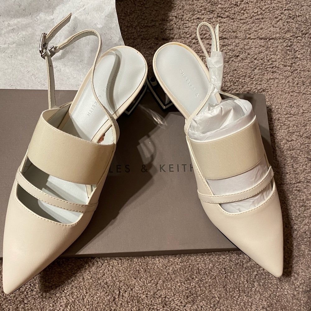 Charles and Keith sandal heels size 36